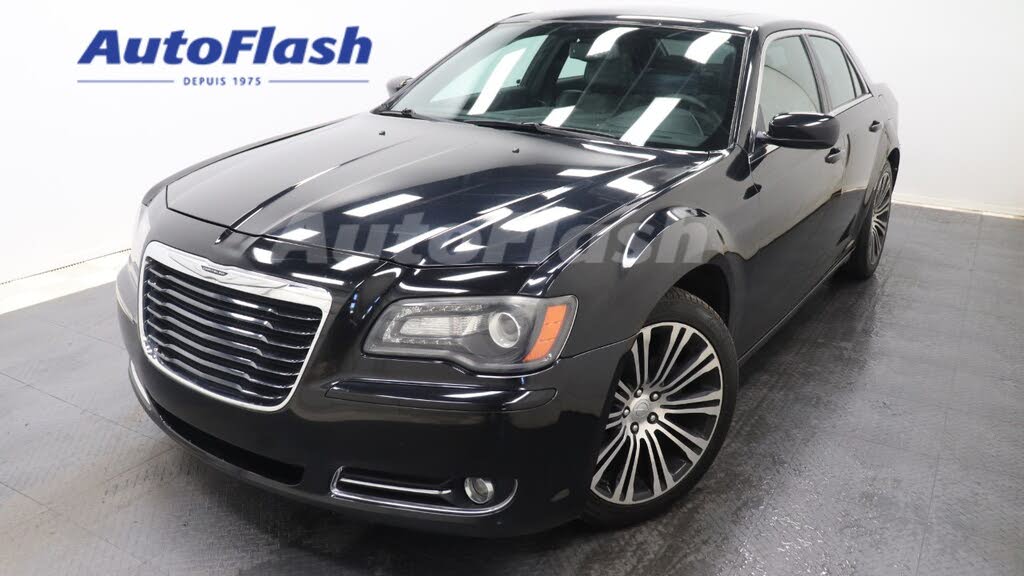 2012 Chrysler 300 S V6 RWD