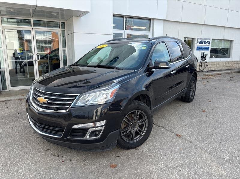 2017 Chevrolet Traverse 2LT AWD