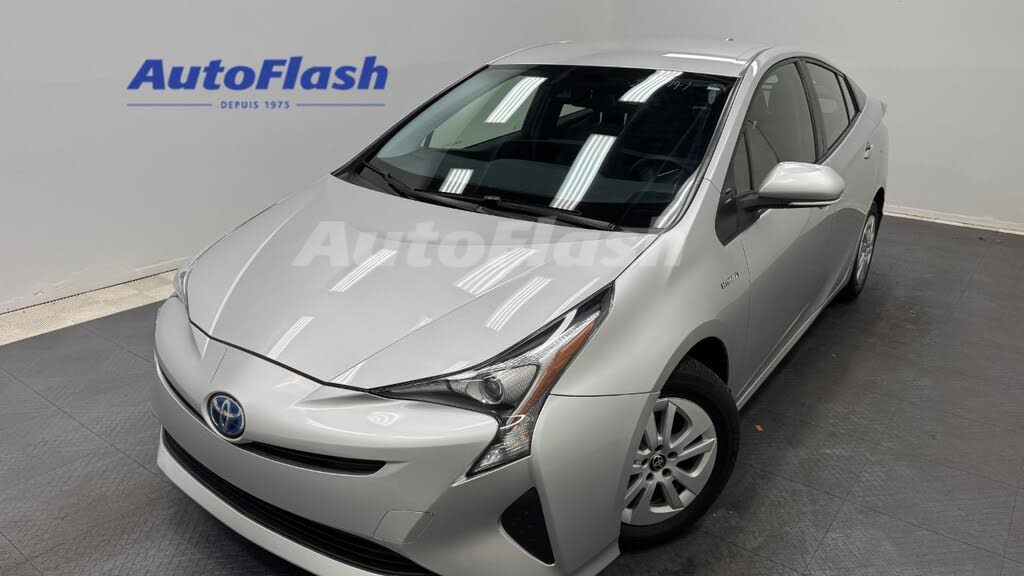 2017 Toyota Prius FWD