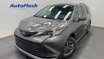 Toyota Sienna XLE 8-Passenger FWD