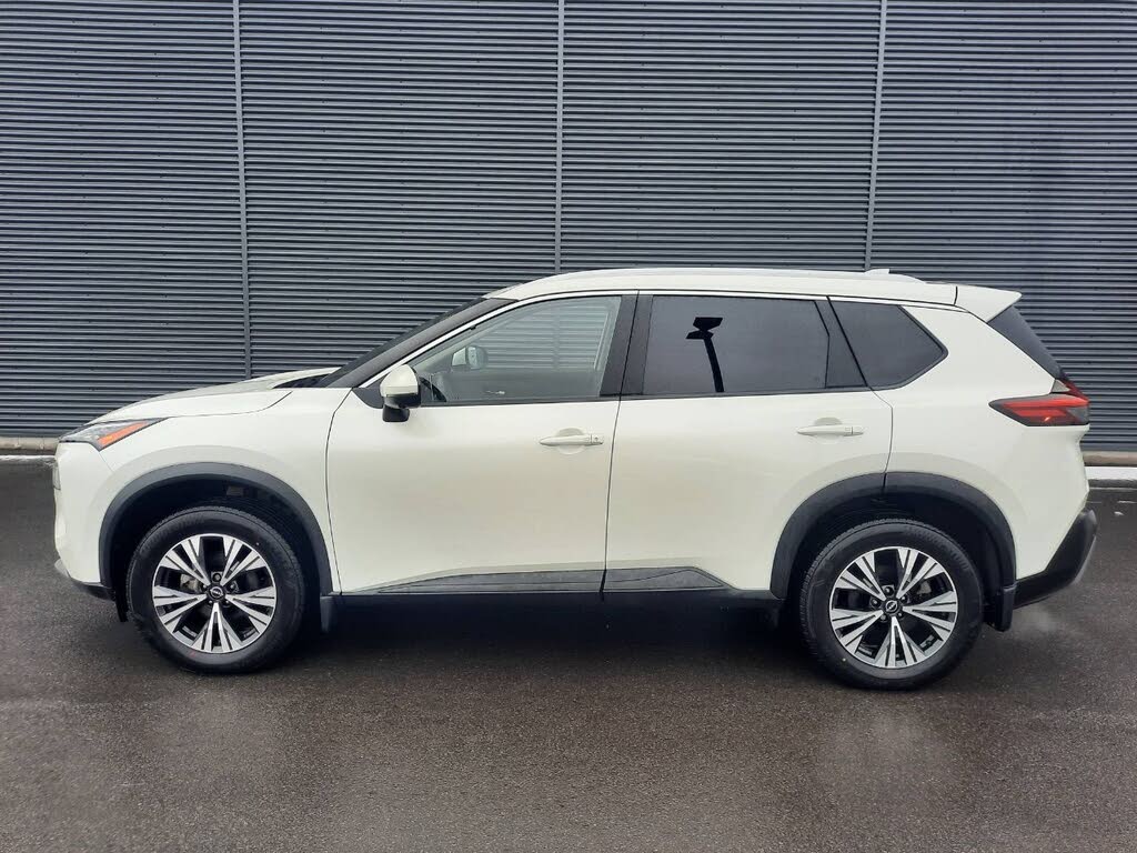 2023 Nissan Rogue SV Moonroof AWD