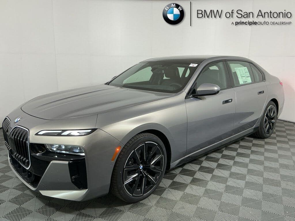 2025 BMW 7 Series 760i xDrive