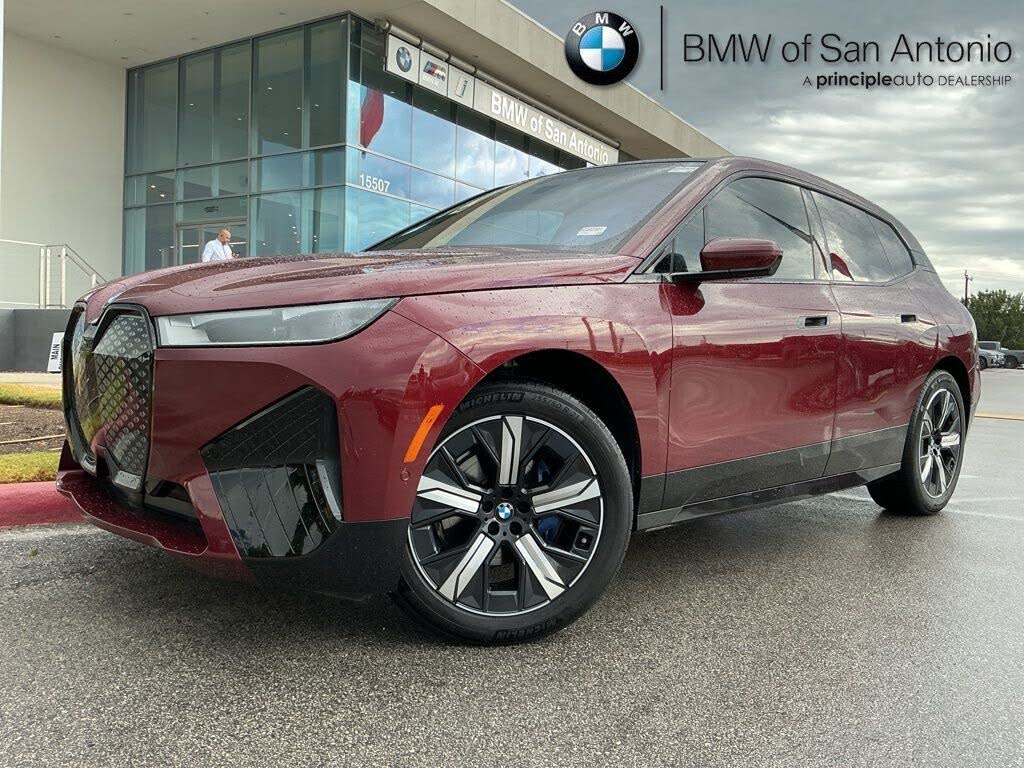 2025 BMW iX xDrive50 AWD