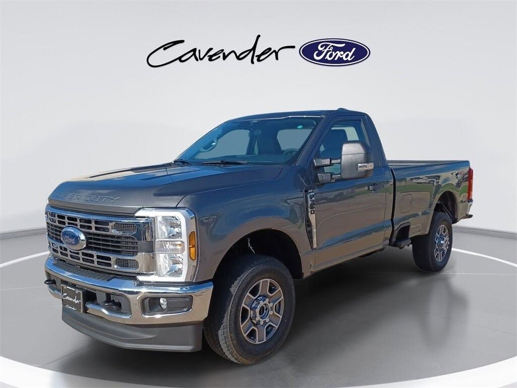 2025 Ford F-350 Super Duty XLT Regular Cab LB 4WD