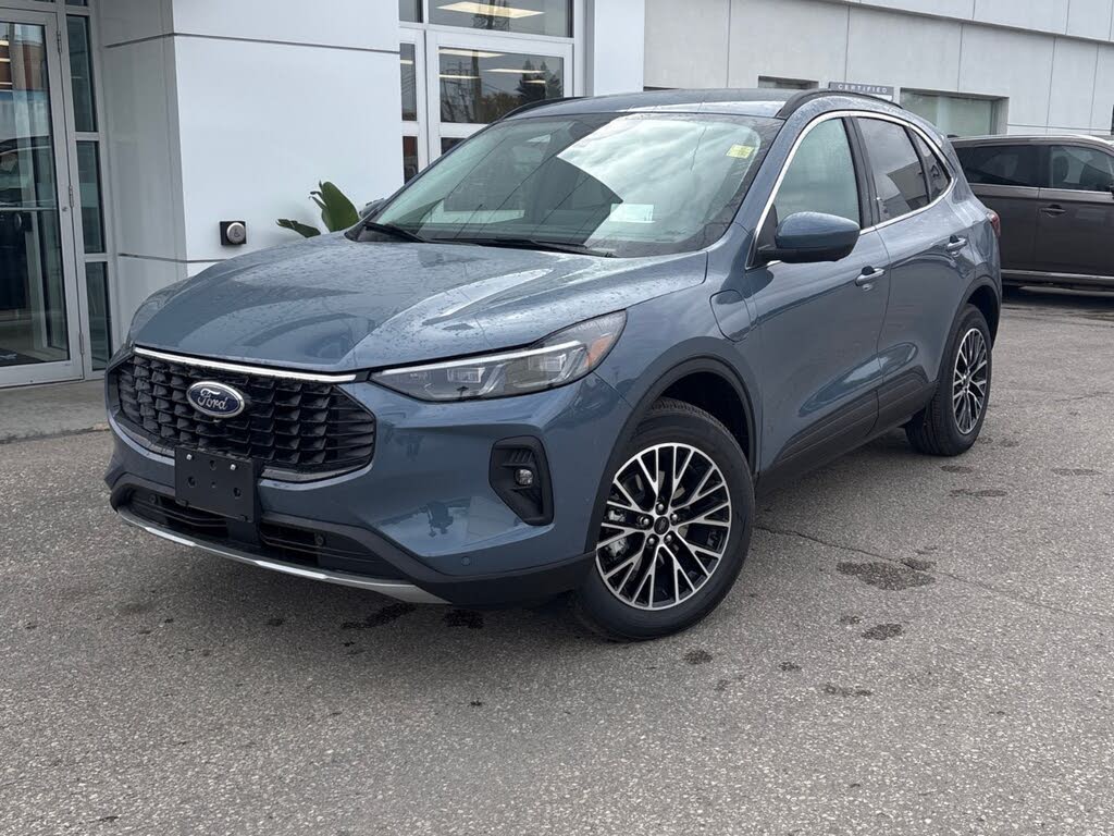 2026 Ford Escape Hybrid Plug-in FWD