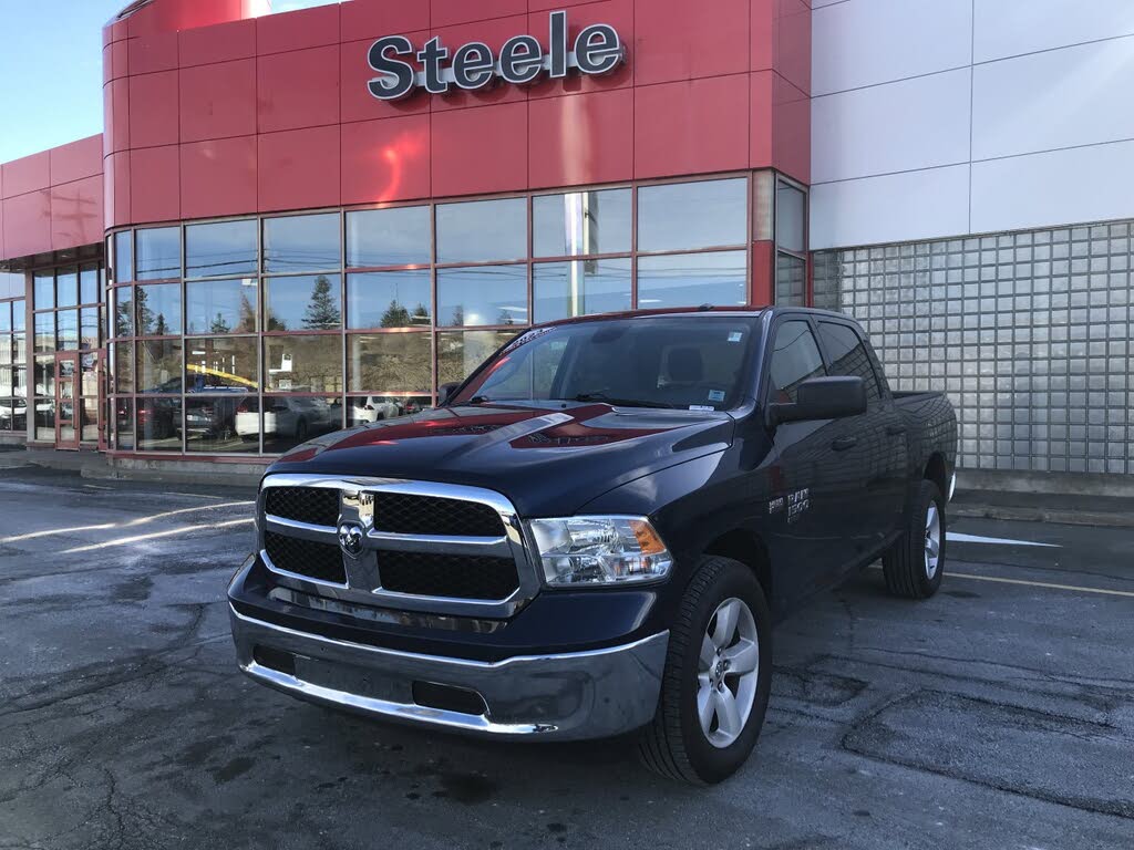 2023 RAM 1500 Classic SLT Crew Cab 4WD