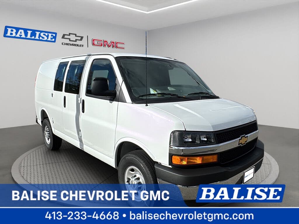 2025 Chevrolet Express Cargo 2500 RWD
