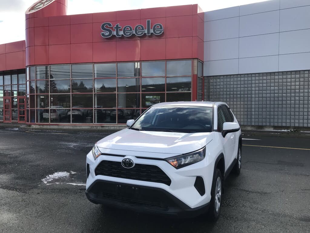 2025 Toyota RAV4 LE AWD