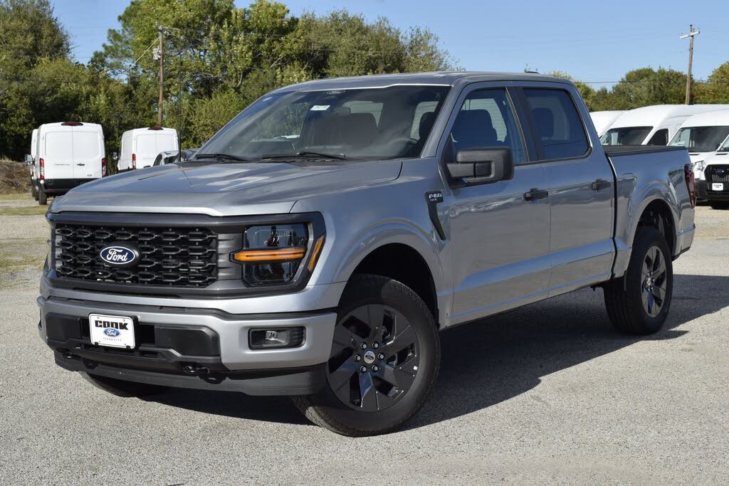 2025 Ford F-150 STX 4dr SuperCrew 4WD