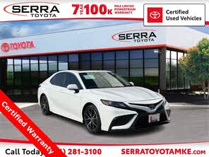 Toyota Camry Hybrid SE FWD