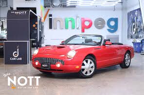 Ford Thunderbird Deluxe RWD