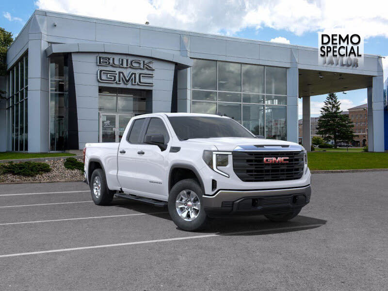GMC Sierra 1500 Pro Double Cab 4WD 2025