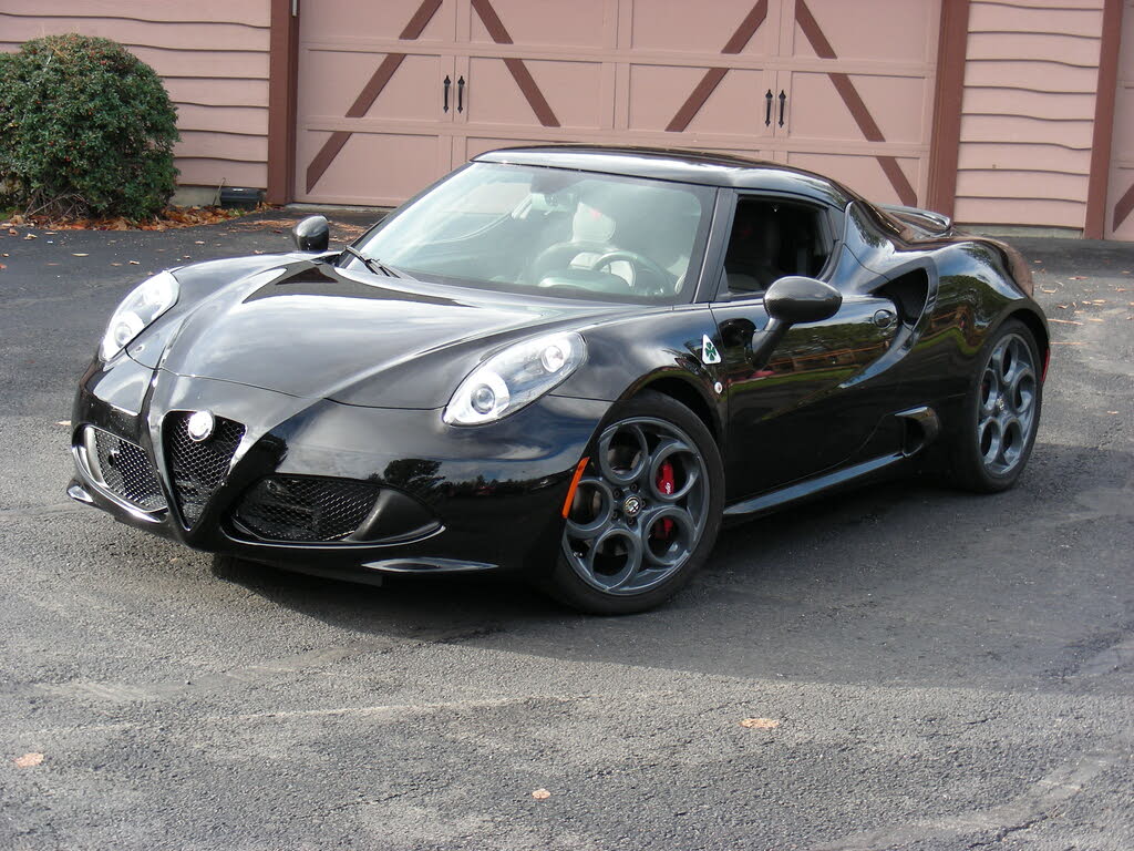2015 Alfa Romeo 4C Coupe RWD