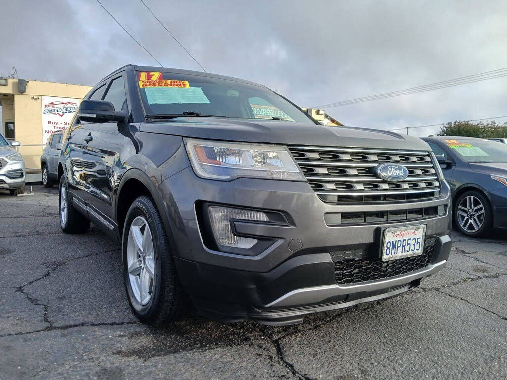 2017 Ford Explorer XLT AWD