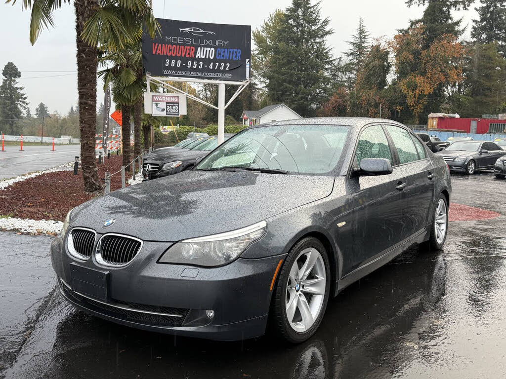 2008 BMW 5 Series 528i Sedan RWD