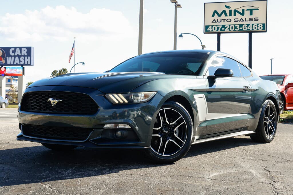 2015 Ford Mustang EcoBoost Coupe RWD