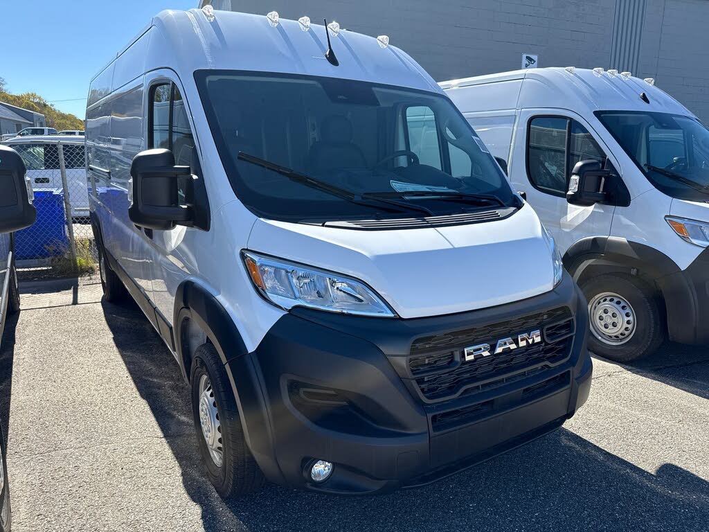 RAM ProMaster 2500 Tradesman 159 High Roof Cargo Van FWD 2025