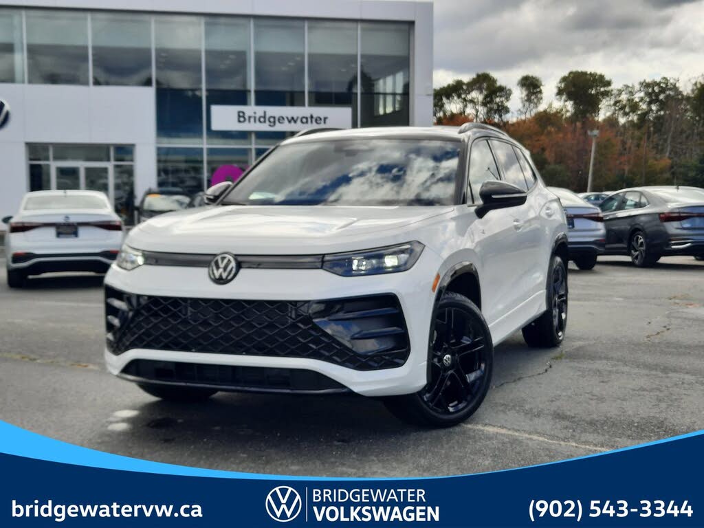 2026 Volkswagen Tiguan Comfortline R-Line Black Edition 4Motion