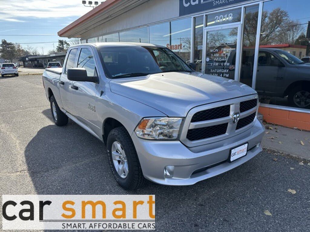 2017 RAM 1500 Express Quad Cab 4WD