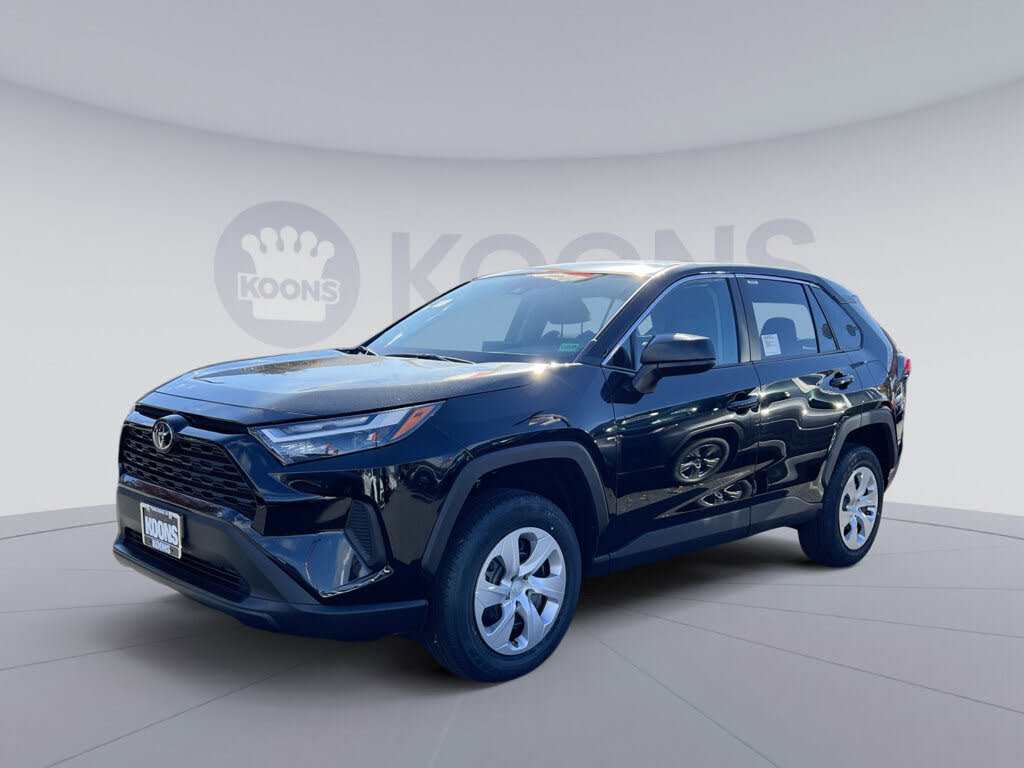 2025 Toyota RAV4 LE AWD