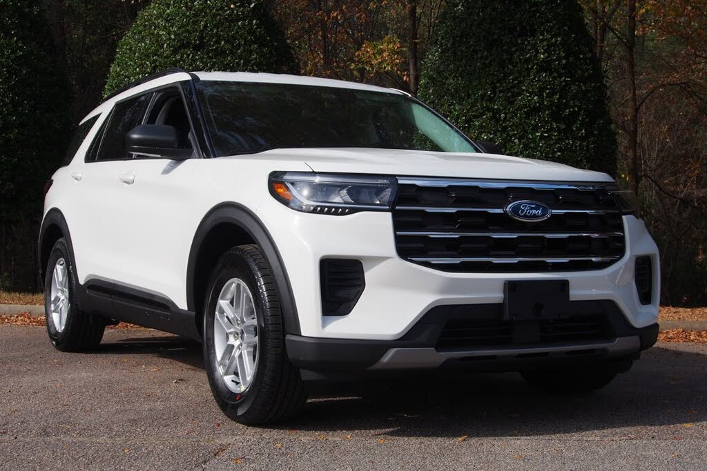 2026 Ford Explorer Active RWD