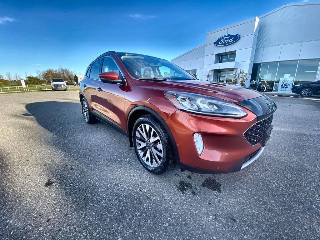 Ford Escape Hybrid Titanium AWD 2020