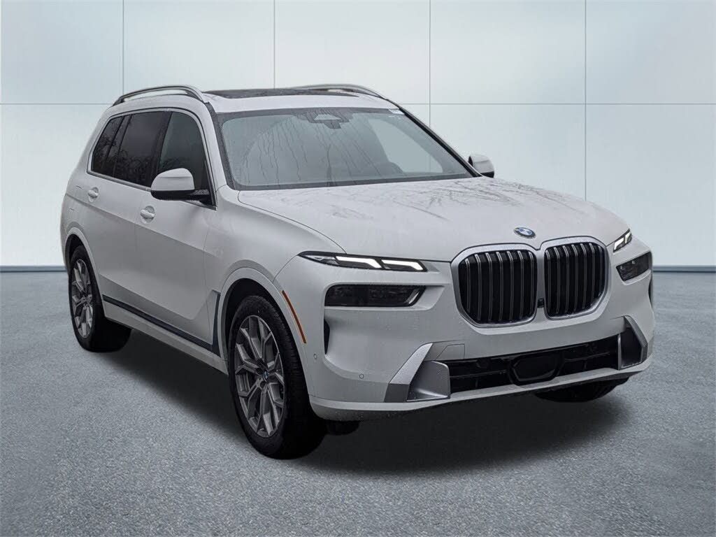2025 BMW X7 xDrive40i AWD