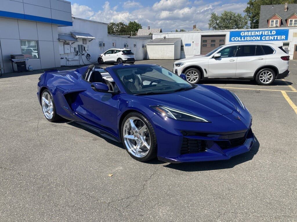 2025 Chevrolet Corvette E-Ray Convertible AWD with 3LZ