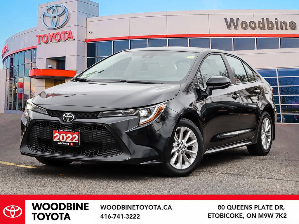 2022 Toyota Corolla LE FWD