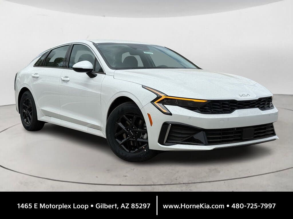 2025 Kia K5 LXS FWD