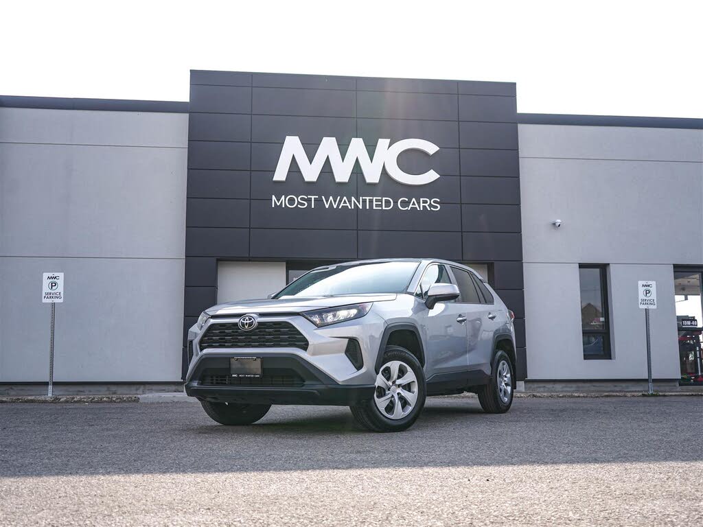 2022 Toyota RAV4 LE FWD