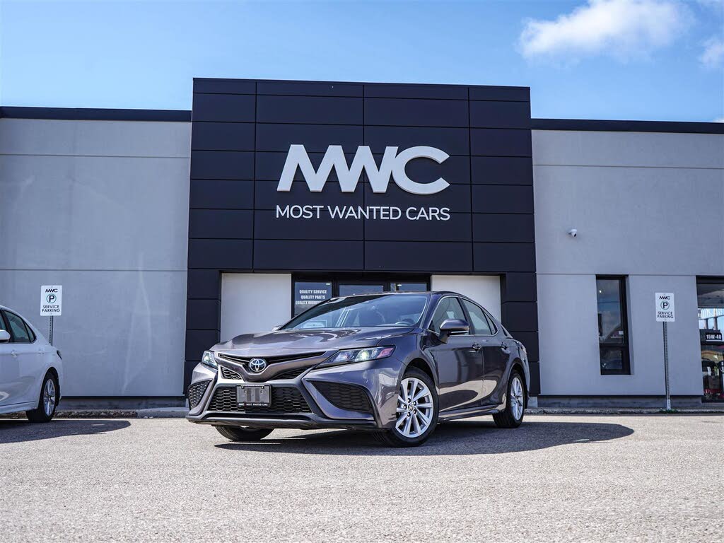 2023 Toyota Camry SE FWD