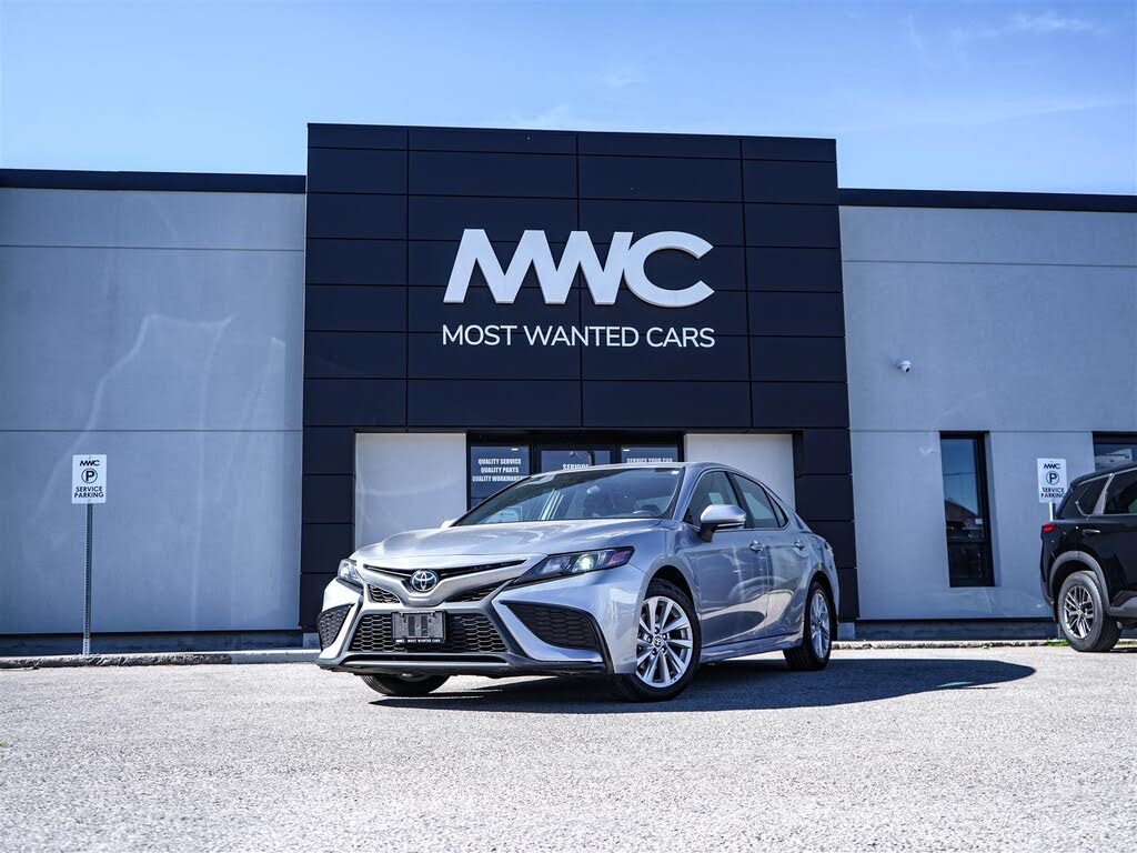 2023 Toyota Camry SE FWD