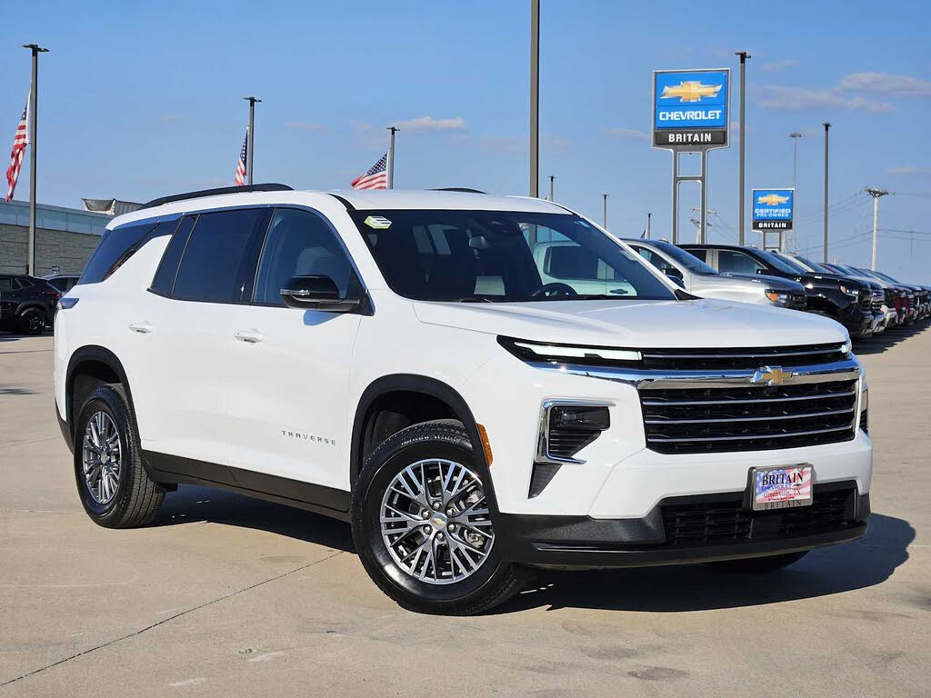 2025 Chevrolet Traverse LT FWD