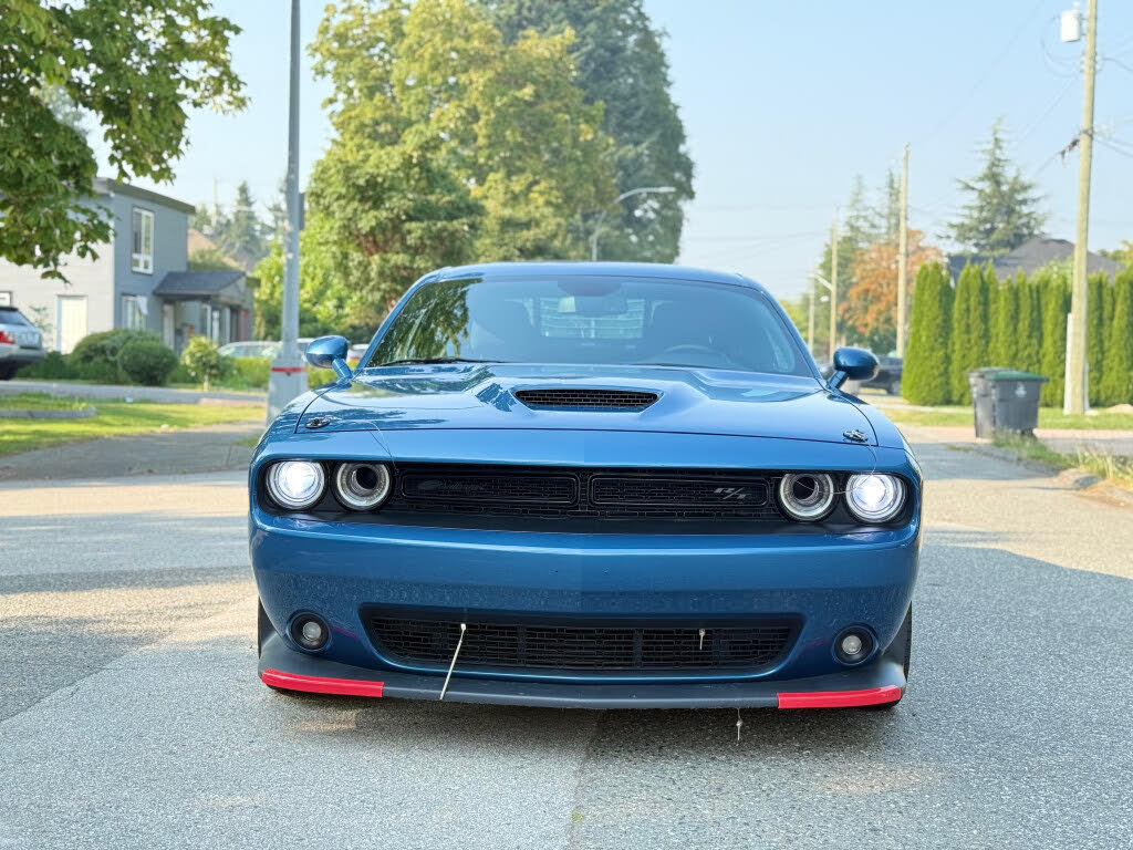 Dodge Challenger R/T RWD 2021