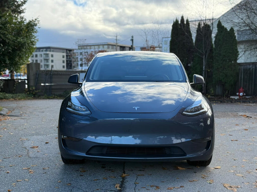 Tesla Model Y Long Range AWD 2023
