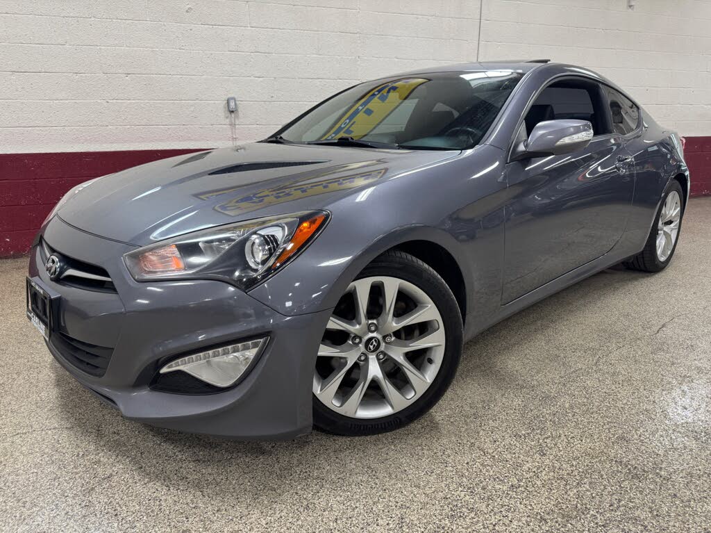 2015 Hyundai Genesis Coupe 3.8 RWD