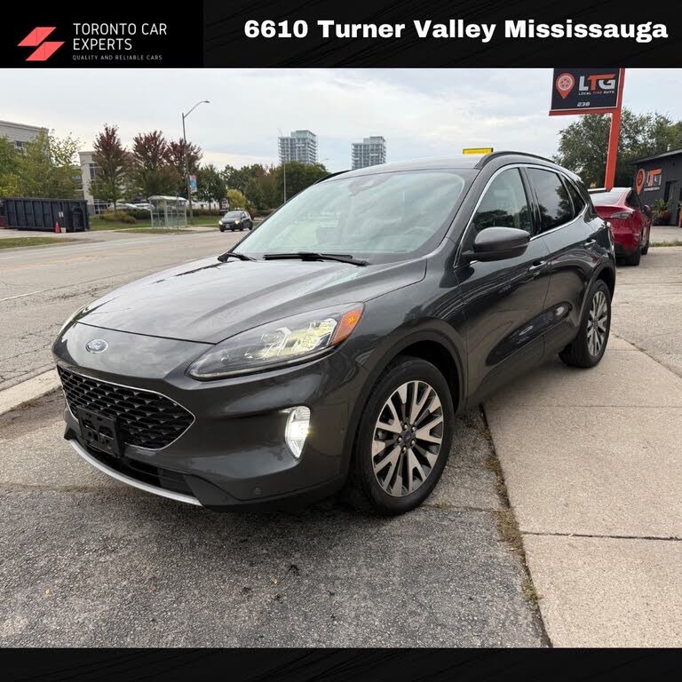 2020 Ford Escape Hybrid Titanium AWD