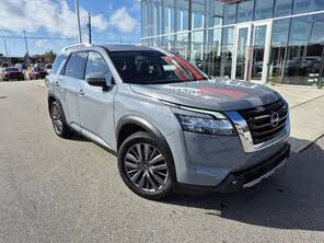 Nissan Pathfinder SL 4WD