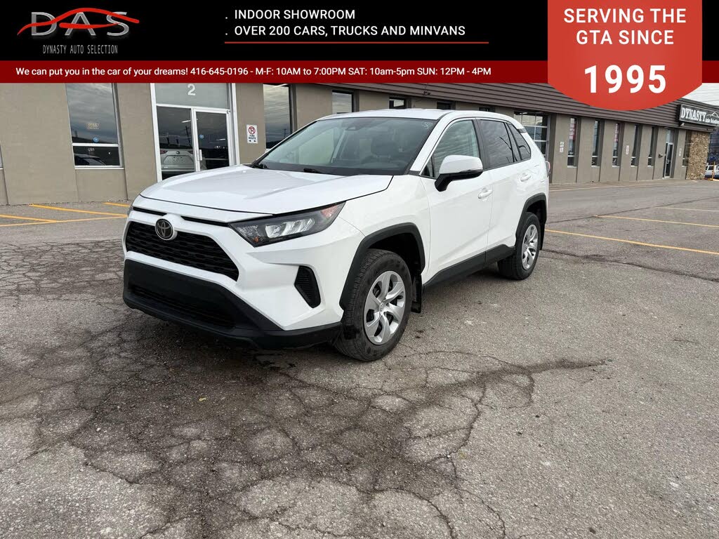 Toyota RAV4 LE AWD 2023