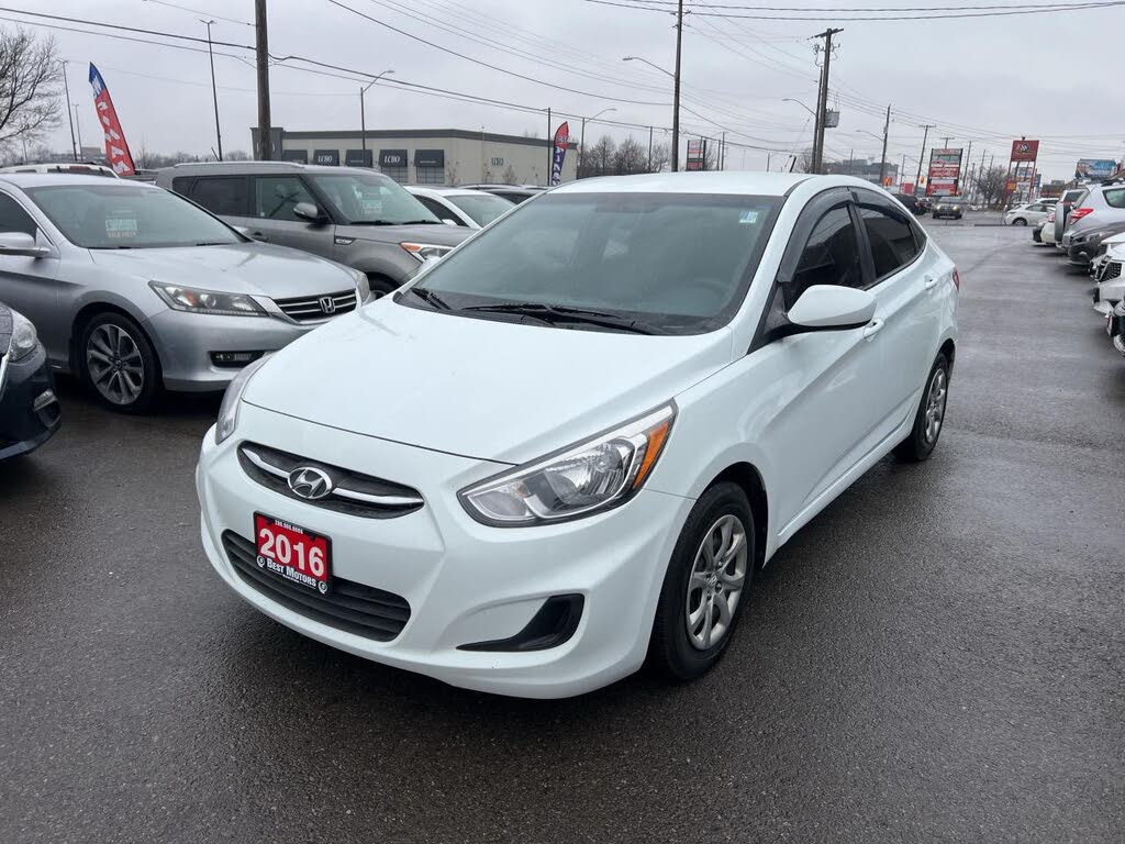 2016 Hyundai Accent GL Sedan FWD