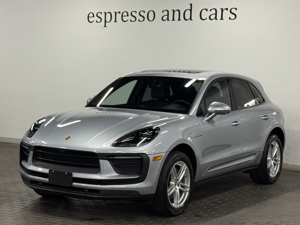 2023 Porsche Macan AWD