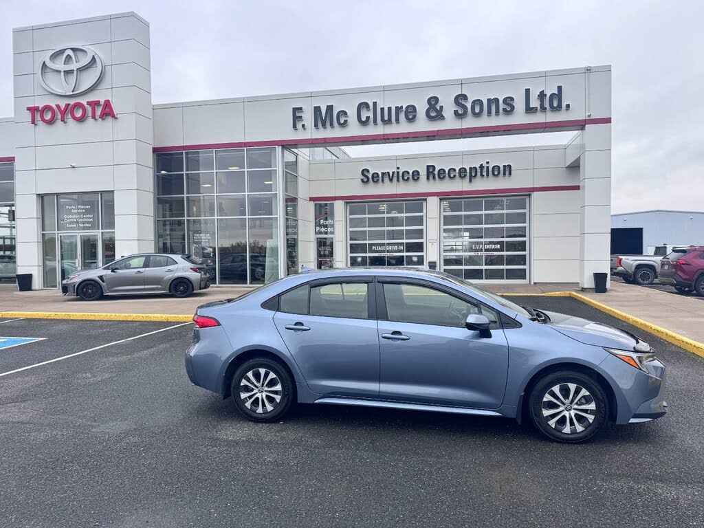 2024 Toyota Corolla Hybrid LE FWD