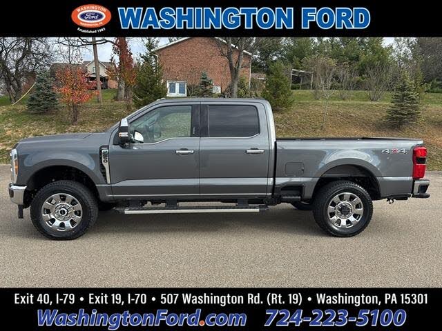 2026 Ford F-250 Super Duty Lariat Crew Cab 4WD
