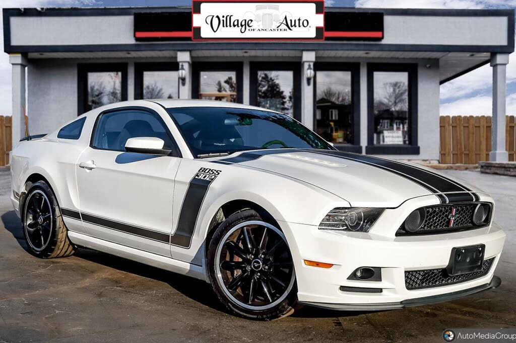 2013 Ford Mustang Boss 302 Coupe RWD