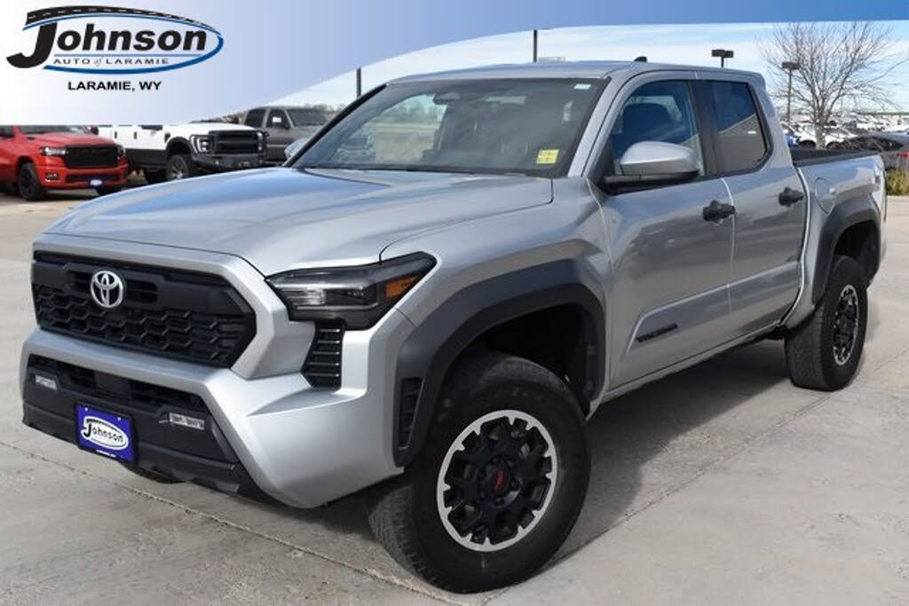 2024 Toyota Tacoma SR5 Double Cab 4WD