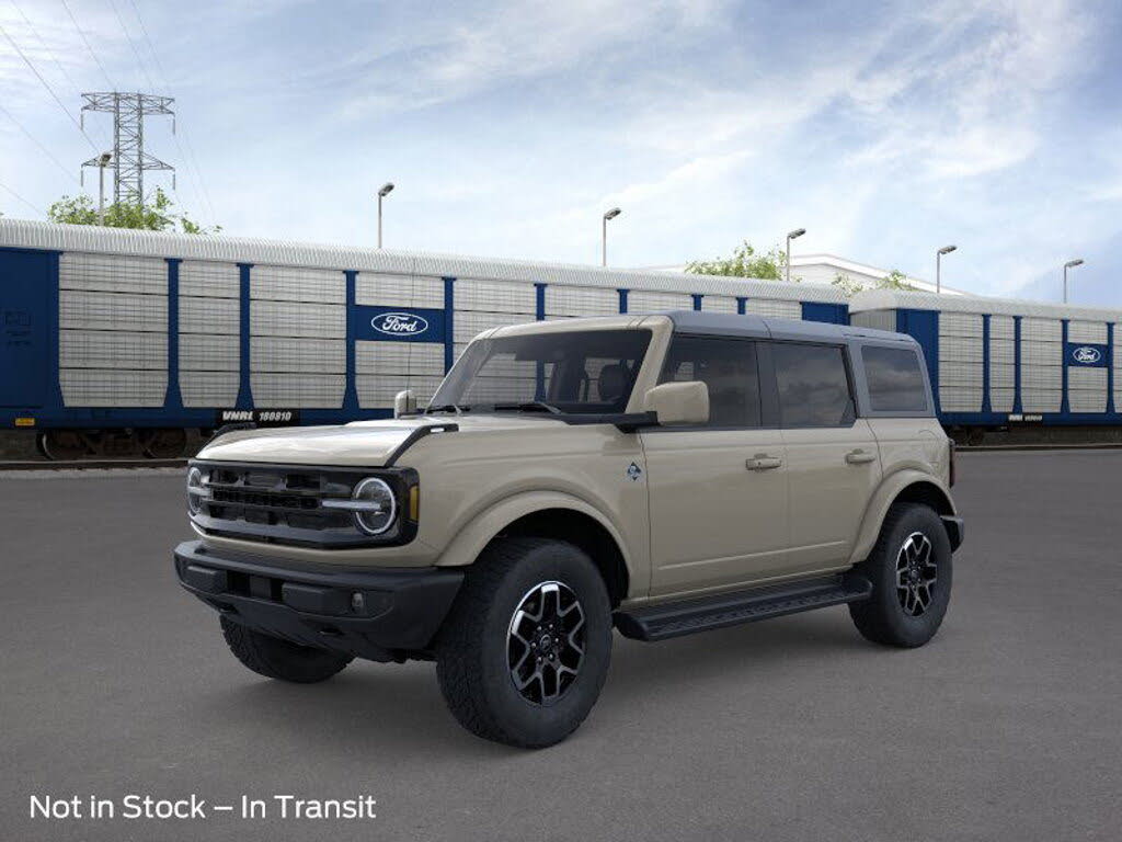 2025 Ford Bronco Outer Banks 4-Door 4WD