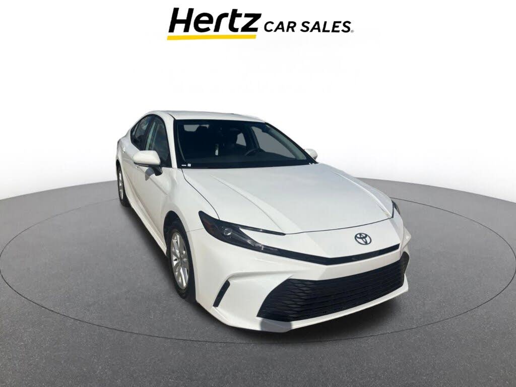 2025 Toyota Camry LE FWD