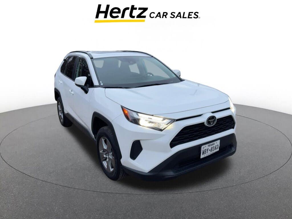 2025 Toyota RAV4 XLE AWD