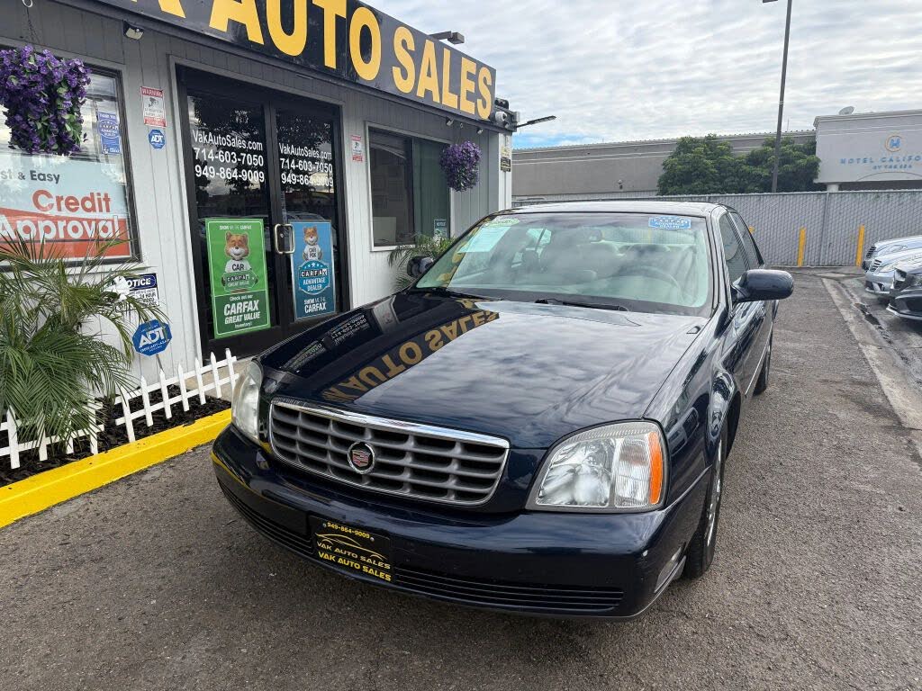 2004 Cadillac DeVille Sedan FWD